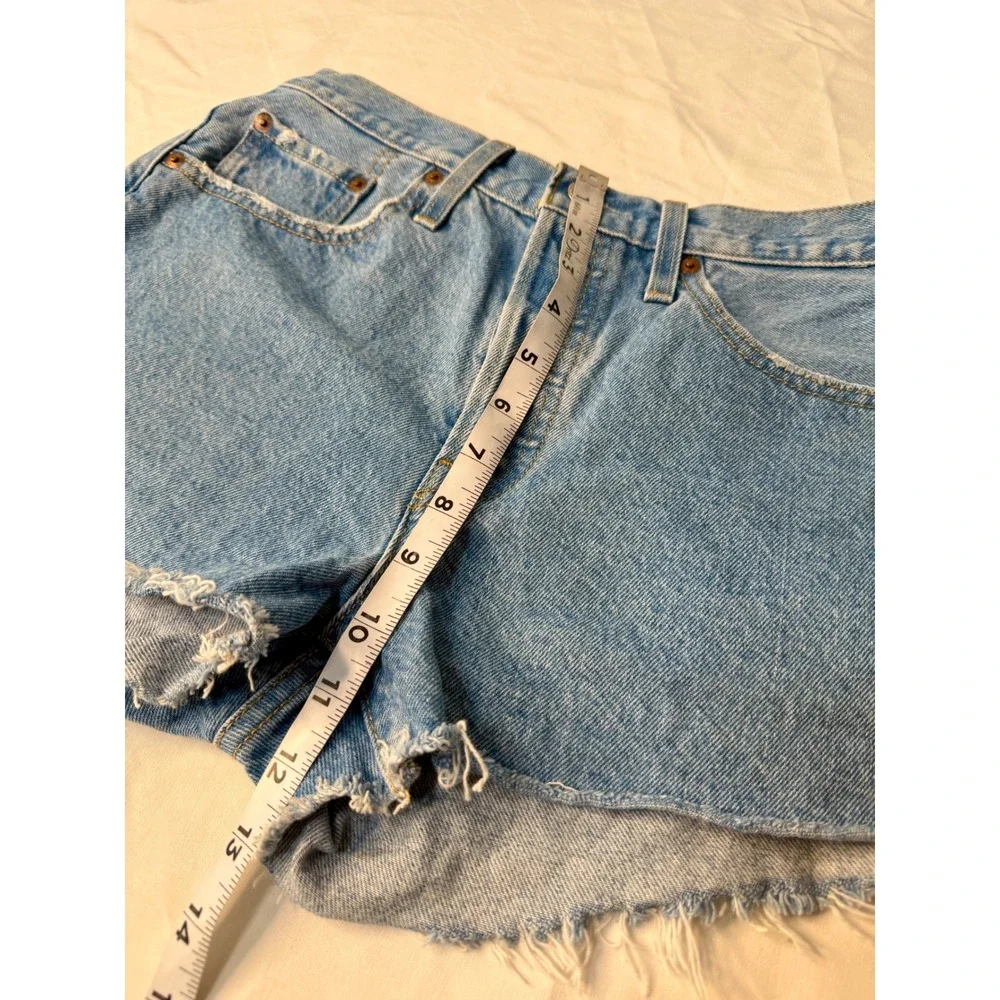 Levi's‎ 501 High Rise Cut Off Denim Shorts Womens 27 Light Mid Wash Button Fly